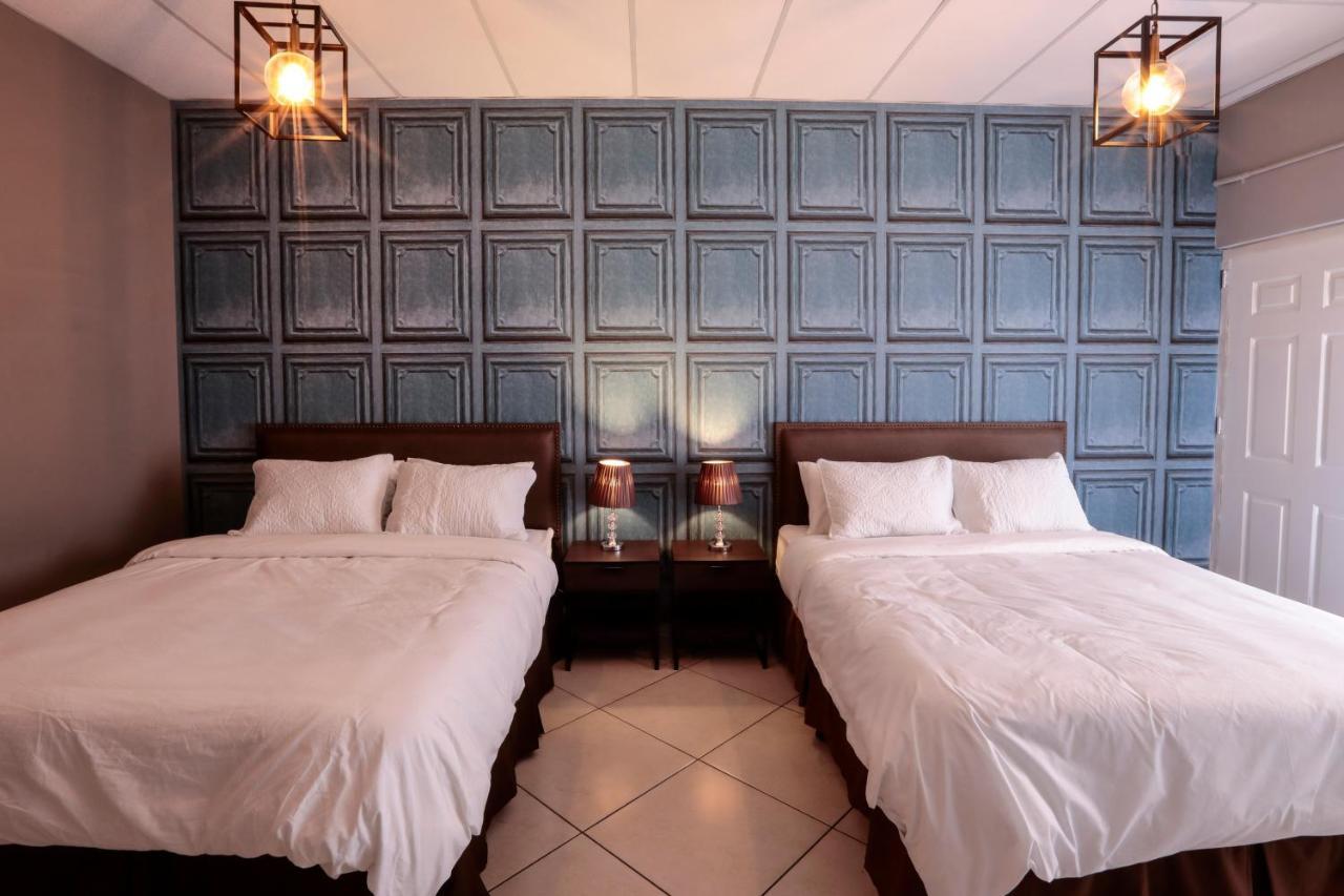 Boutique San Benito Hotel 3*